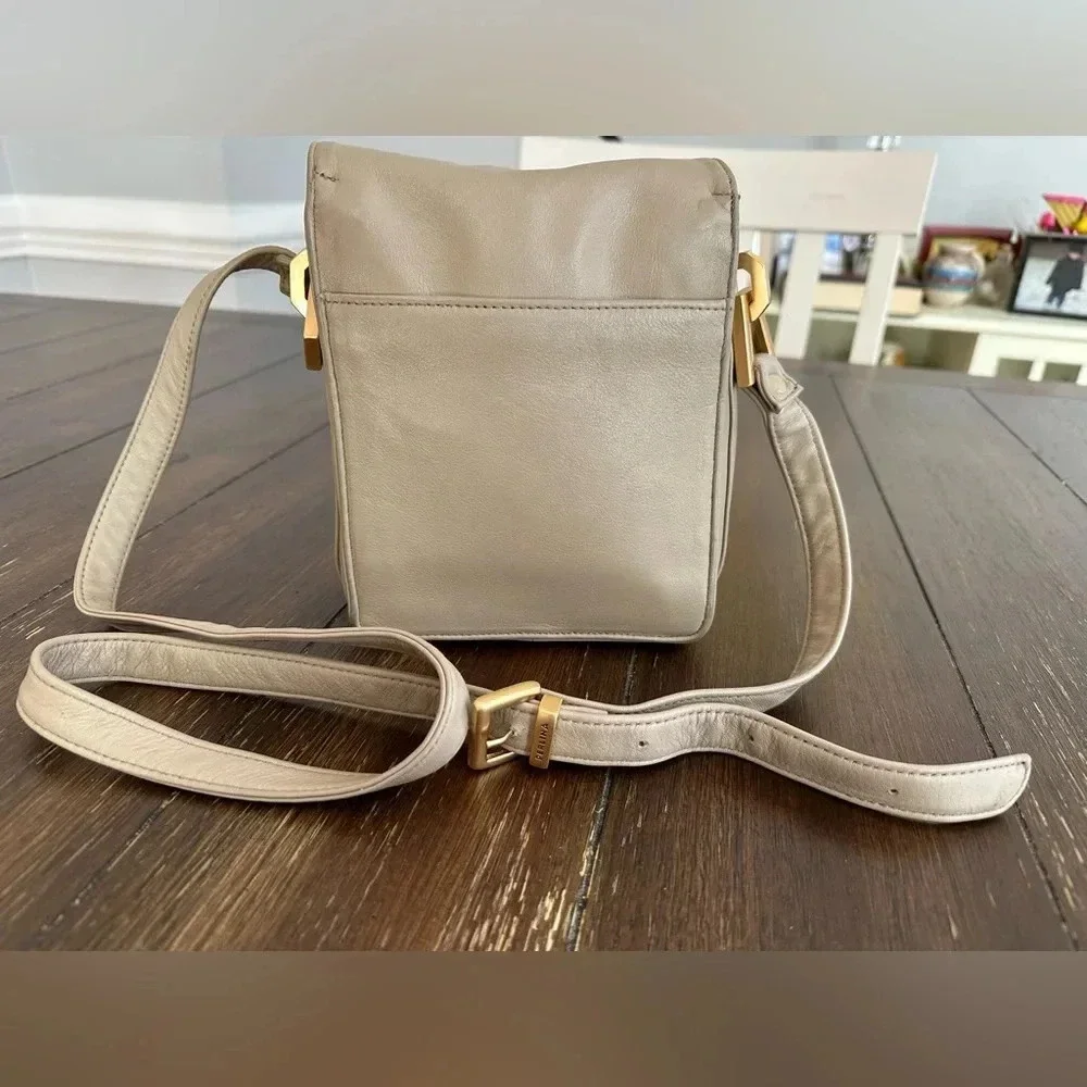 Vintage Perlina New York cross body bag